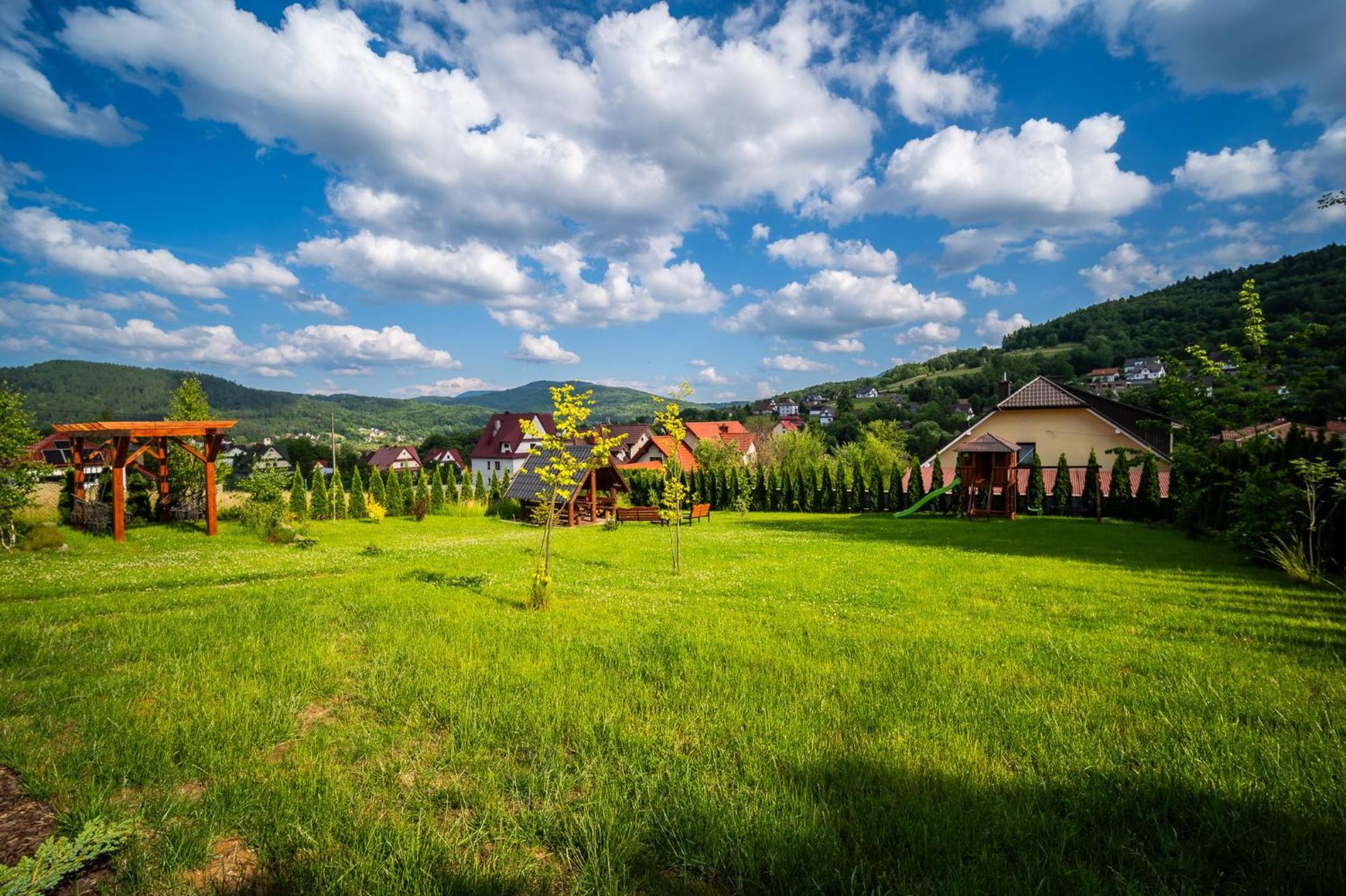 Apartamenty Black Lion Pcim Екстериор снимка