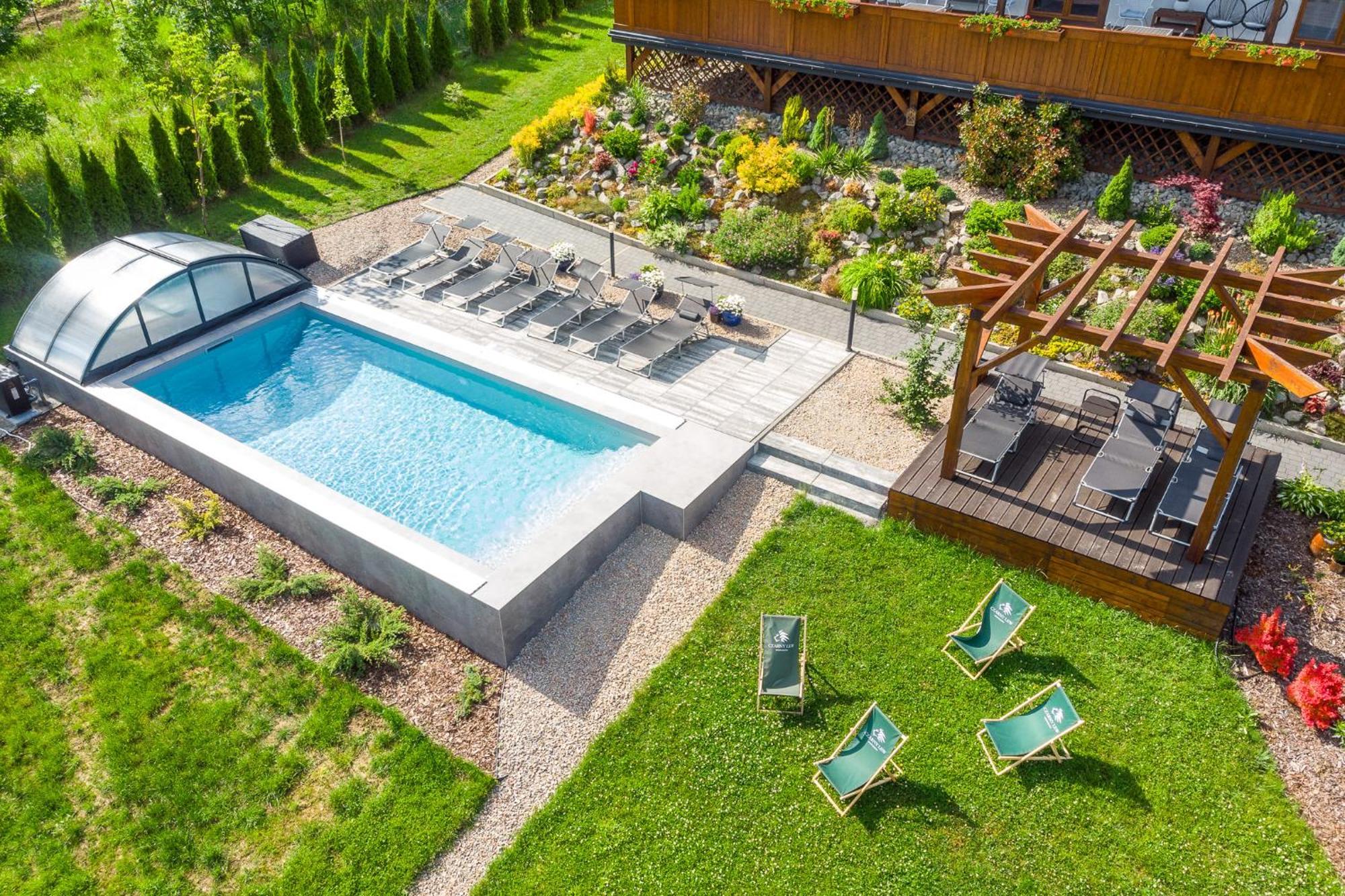 Apartamenty Black Lion Pcim Екстериор снимка